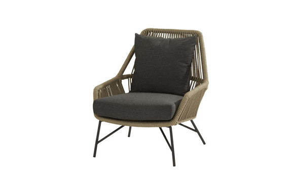 Ramblas living chair Taupe with 2 cushions Taupe - Showroommodel OP=OP